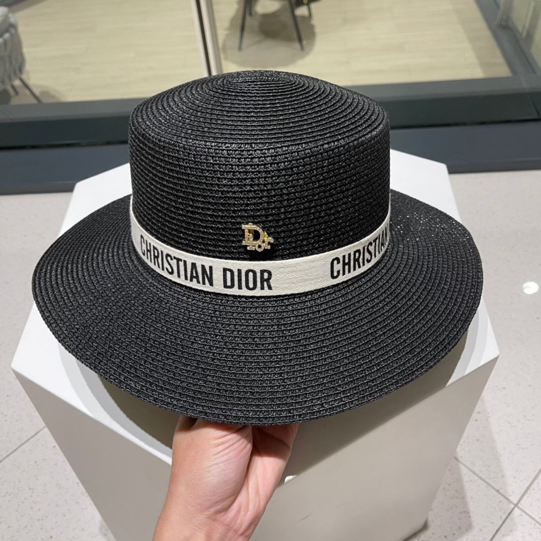 Christian Dior Caps